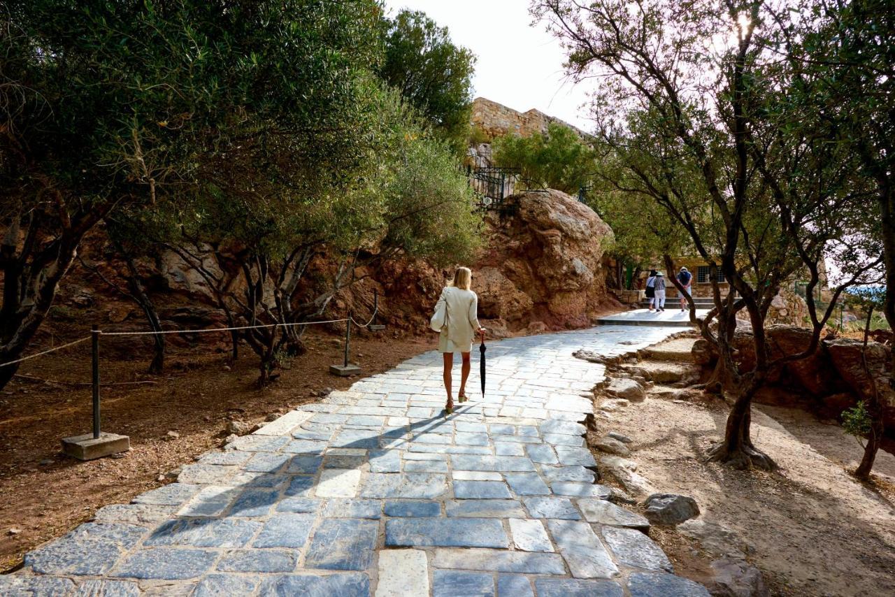 Theasis Athens Bed and Breakfast Exteriör bild