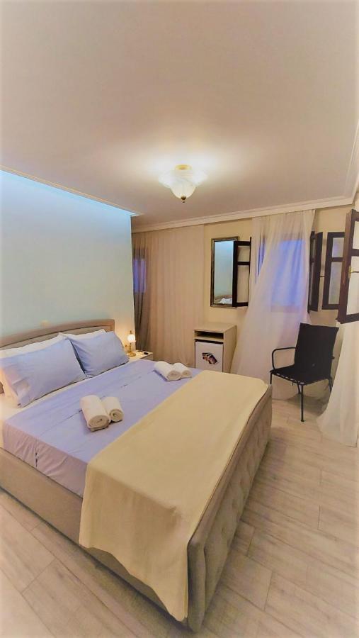 Theasis Athens Bed and Breakfast Exteriör bild
