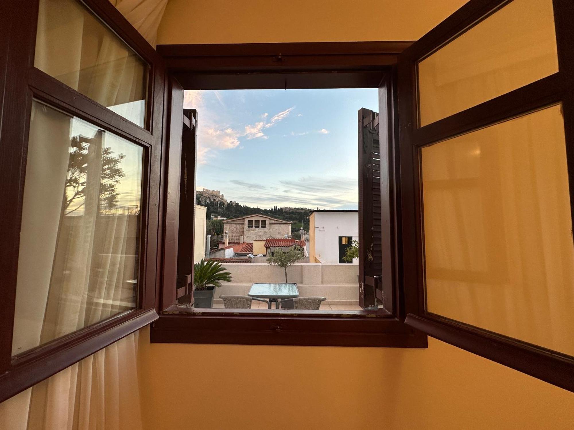Theasis Athens Bed and Breakfast Exteriör bild