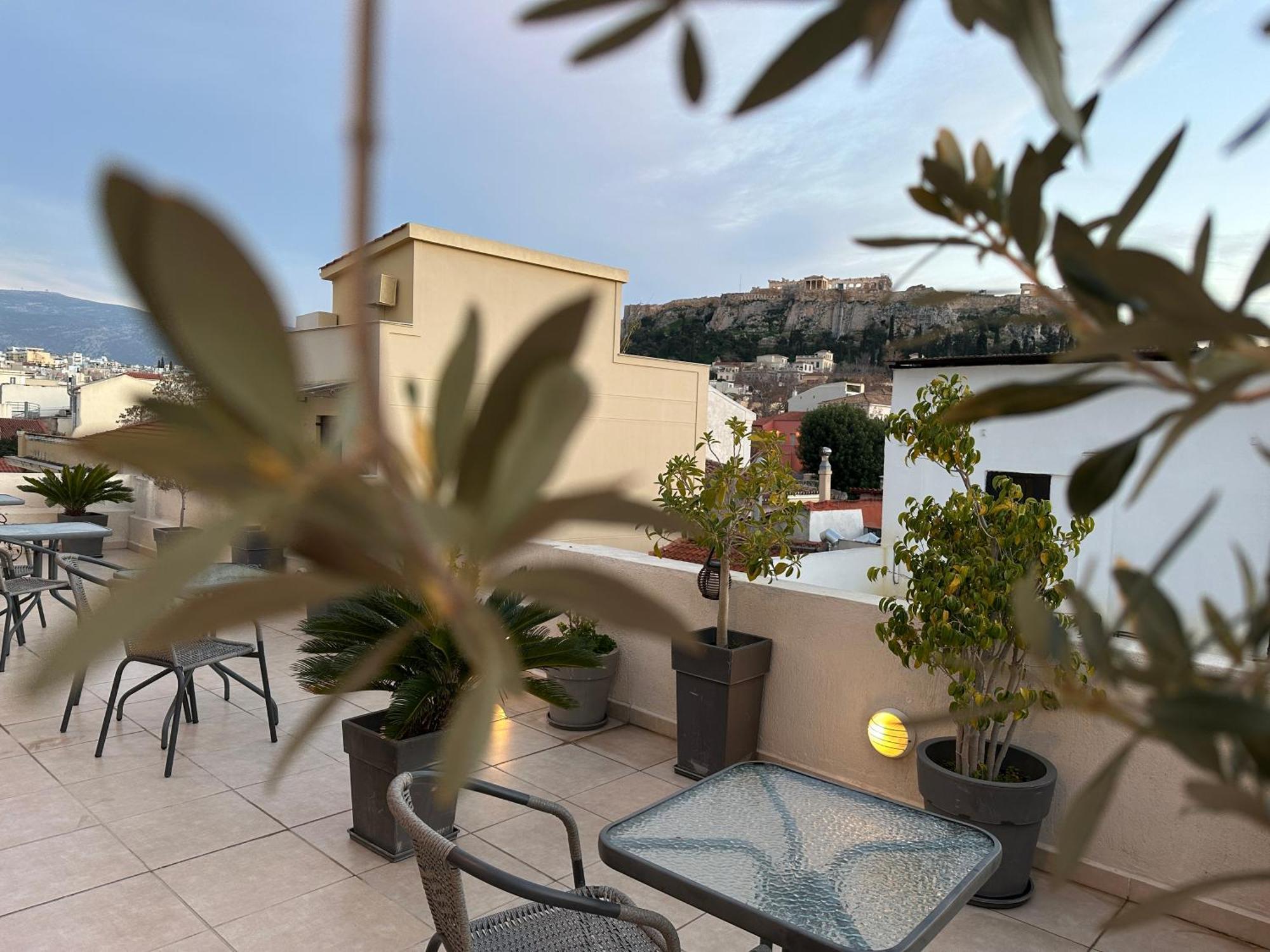 Theasis Athens Bed and Breakfast Exteriör bild